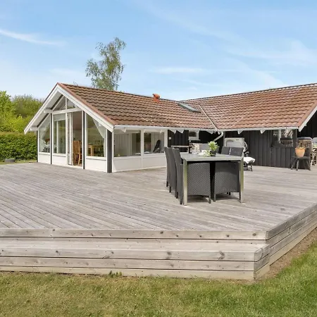 Holiday home Christel - 500m From The Sea In Se Jutland By Interhome